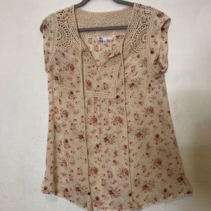 DR2 Floral Top